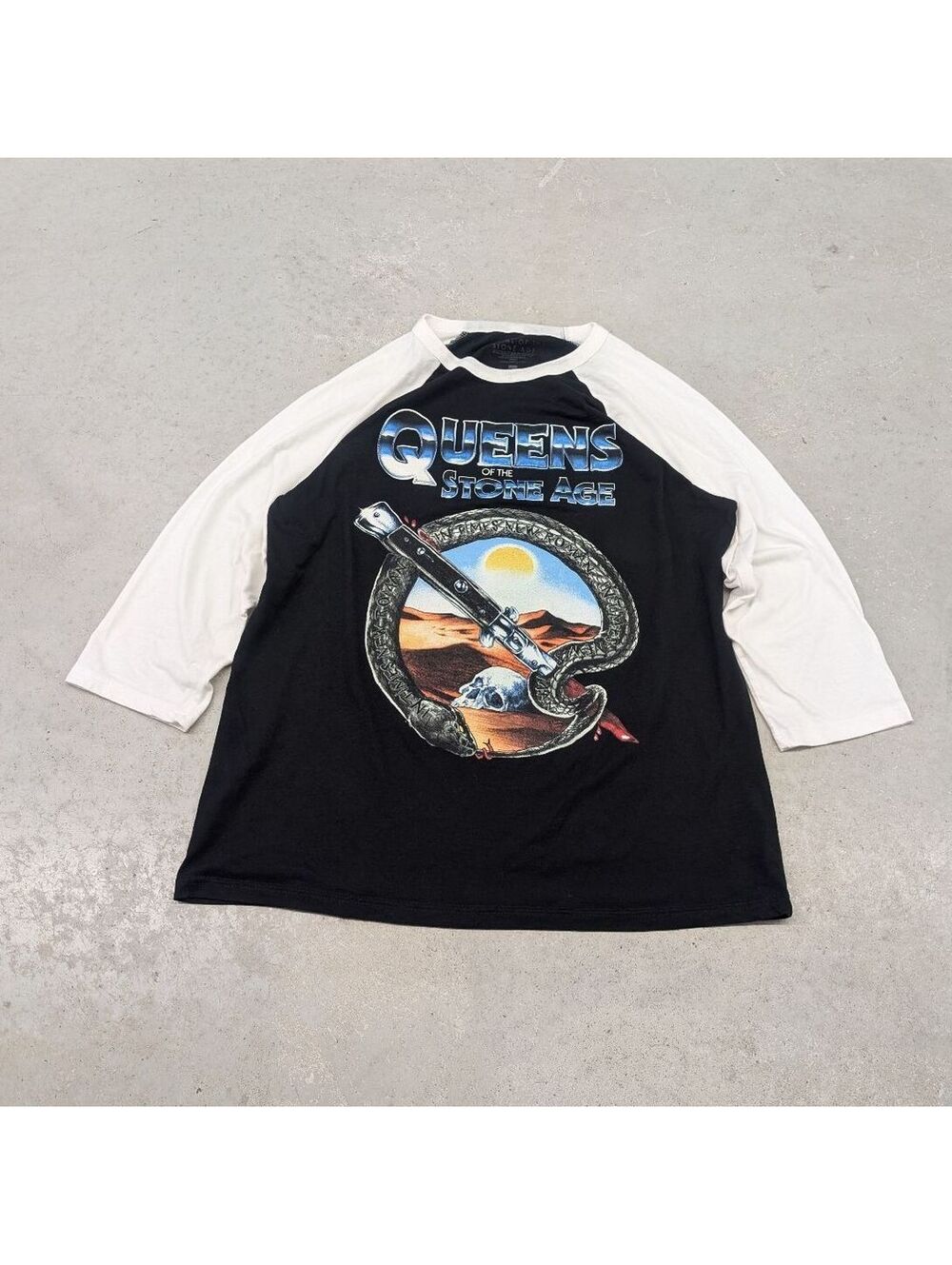 Queens of the Stone Age Concert Times New Roman Raglan Shirt